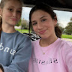 Meet your Posher, Aimee